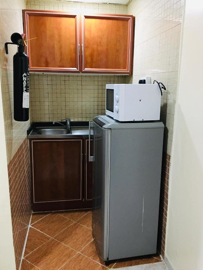 Safari Hotel Apartments Ajman Esterno foto